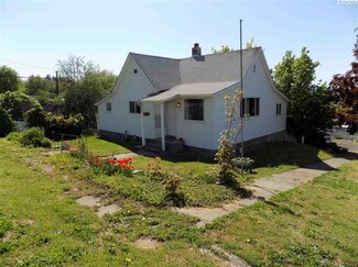 404 E Main, Tekoa, WA 99033