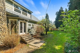 1812 N Pearl St, Centralia, WA 98531