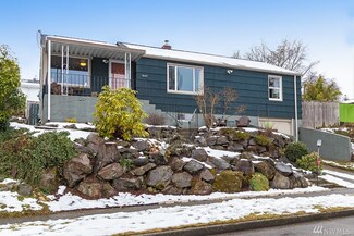 8149 29th Ave SW, Seattle, WA 98126