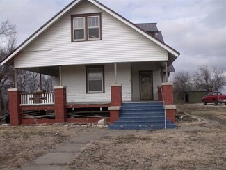 102 Kasten St, Latimer, KS 67449