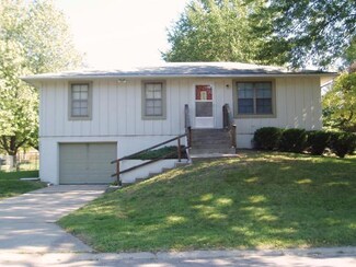 501 S Catalpa St, Savannah, MO 64485