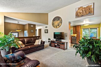 1801 Shadetree Cir, Anchorage, AK 99502