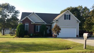 67 Gold Rock Dr, Chocowinity, NC 27817