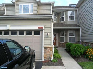 804 Ridgeview Dr, Morgantown, PA 19543