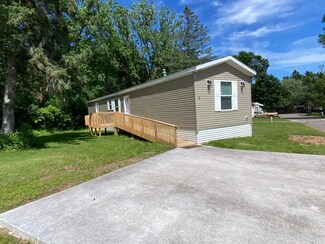 225 Jay St Unit 7, Sandstone, MN 55072