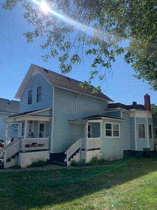 822 Wall St, Port Huron, MI 48060
