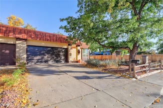 1494 S Salem Way, Aurora, CO 80012