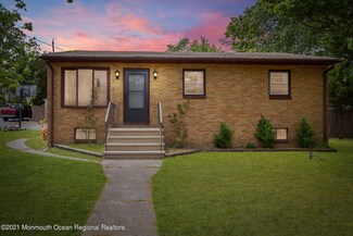 901 Beacon St, Toms River, NJ 08757