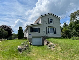 1629 S River Rd, Calais, ME 04619