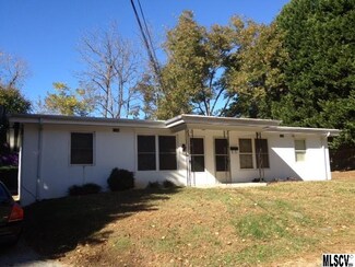 1745 1st St NE, Hickory, NC 28601