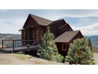 115 Wahkiacus Hgts Rd, Klickitat, WA 98628