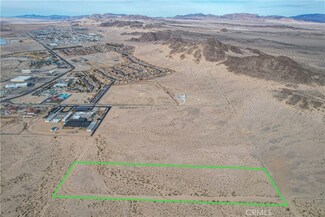 5678 Utah, 29 Palms, CA 92277
