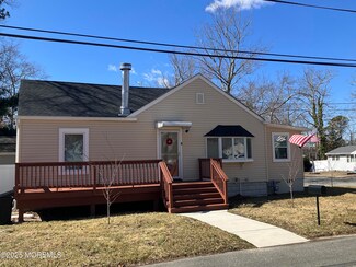 265 Falkenburgh Ave, Forked River, NJ 08731