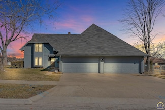 5419 SW 23rd St Unit 5421 SW 23rd St., Topeka, KS 66614