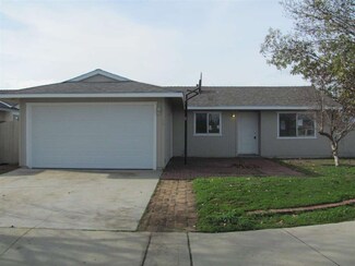1267 Los Padres Ct Unit 2, Greenfield, CA 93927