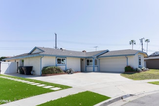 11852 Topaz Cir, Garden Grove, CA 92845