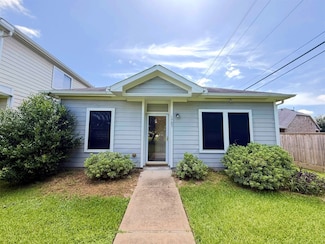 1703 Nichole Woods Dr, Houston, TX 77047