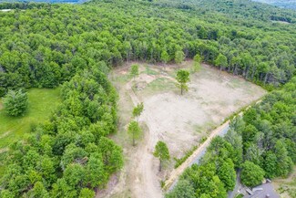 8 Gates Rd, Hanover, NH 03755