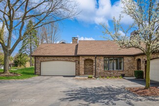 1827 Golf View Dr, Bartlett, IL 60103