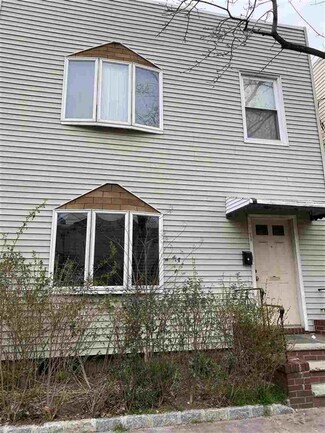 430 69th St, Guttenberg, NJ 07093