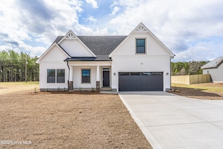 290 Morrison Bridge Rd, Vass, NC 28394