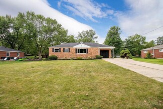 210 Furbee Dr E, Mason, OH 45040