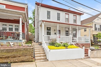20 S Maple St, Ephrata, PA 17522