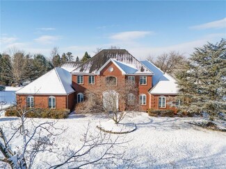 1036 Buckingham Dr, Allentown, PA 18103