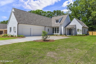 230 Parke Dr, Ridgeland, MS 39157