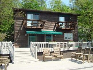 11569 E Lake Rd, Hammondsport, NY 14840