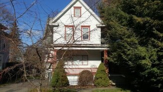 9 Seward St, Dansville, NY 14437