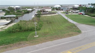 4571 Hessler Dr, New Orleans, LA 70129