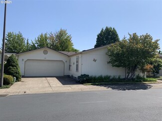 4055 Royal Ave Unit 37, Eugene, OR 97402