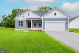 253 Shirley Ln, Montross, VA 22520