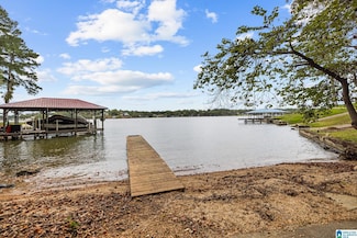 380 W Sunset Dr, Talladega, AL 35160