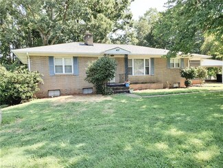 407 Linville Rd, Kernersville, NC 27284
