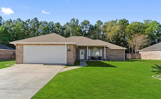 6911 Pinehurst Dr, Ocean Springs, MS 39564