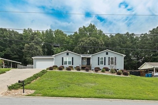 2711 Bluffton Rd, Buford, GA 30519
