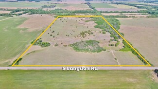 23511 S Langdon Rd, Langdon, KS 67583