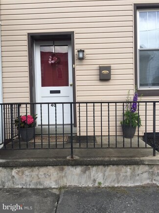 40 W Washington St, Fleetwood, PA 19522