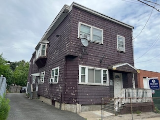 65 6th St, Chelsea, MA 02150