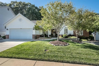 2127 Dartmouth Gate Ct, Ballwin, MO 63011