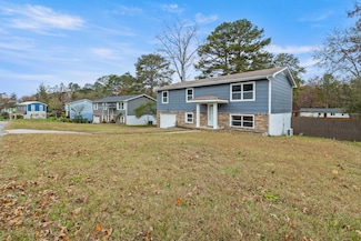 4060 E Freedom Cir, Ooltewah, TN 37363