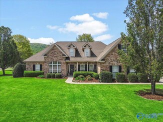 2812 Centerridge Rd SE, Owens Cross Roads, AL 35763