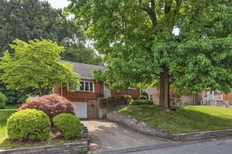 2860 Beaver Rd, Ambridge, PA 15003