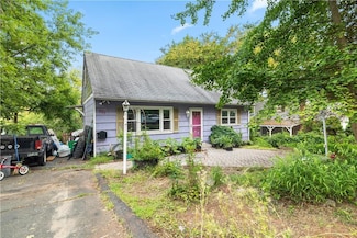 225 S Harrison Ave, Congers, NY 10920