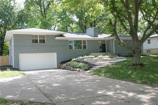 4515 Radnor Rd, Indianapolis, IN 46226