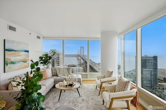 425 1st St Unit 1902, San Francisco, CA 94105