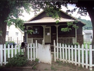 707 Kanawha Ave, Nitro, WV 25143
