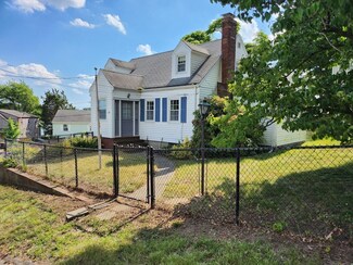 39 Stratford Rd, North Weymouth, MA 02191